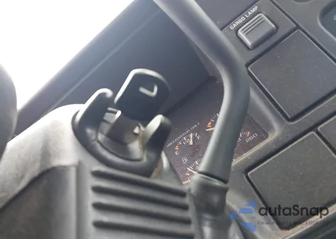 1995 Chevrolet Gmt-400 C1500 z USA, uszkodzony, nr VIN 2GCEC19K8S1204866